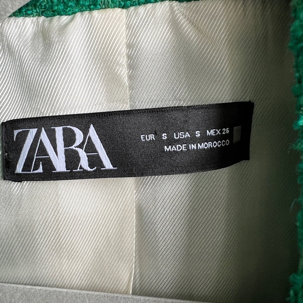 Zara Jacket in Size Small - Picture 3 of 15